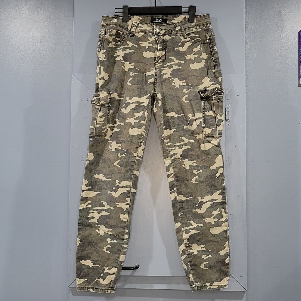 Harmony & Havoc Camouflage Pants Size 12